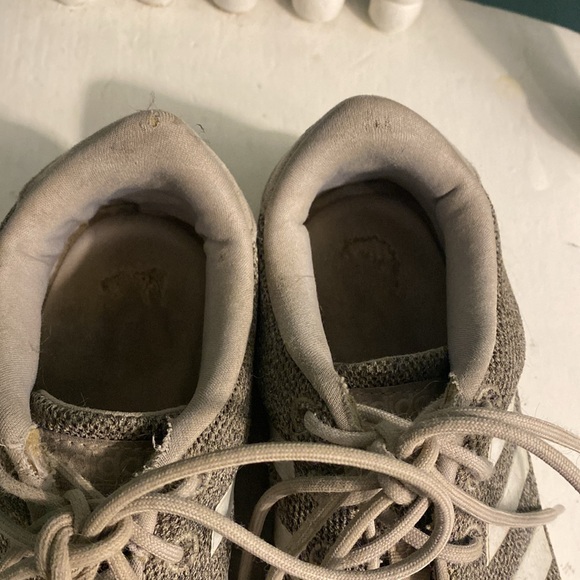 Adidas Women’s Cloudfoam Tennis Shoes - Picture 5 of 7